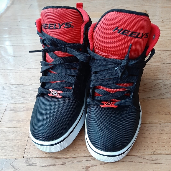 HEELY'S Uptown High Top Sneakers Youth sz 5